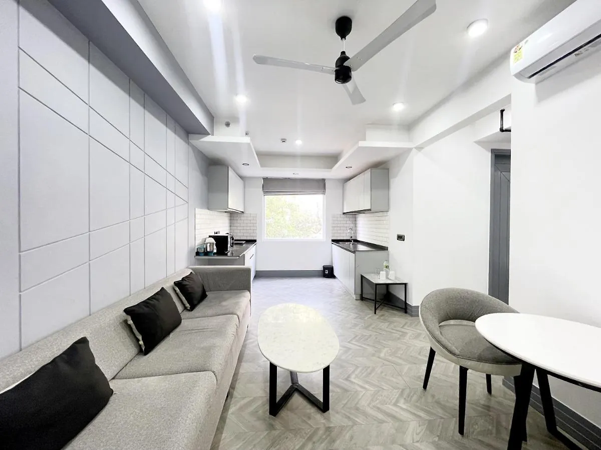 Bedchambers Serviced Apartments - Cyber City Gurgaon India
