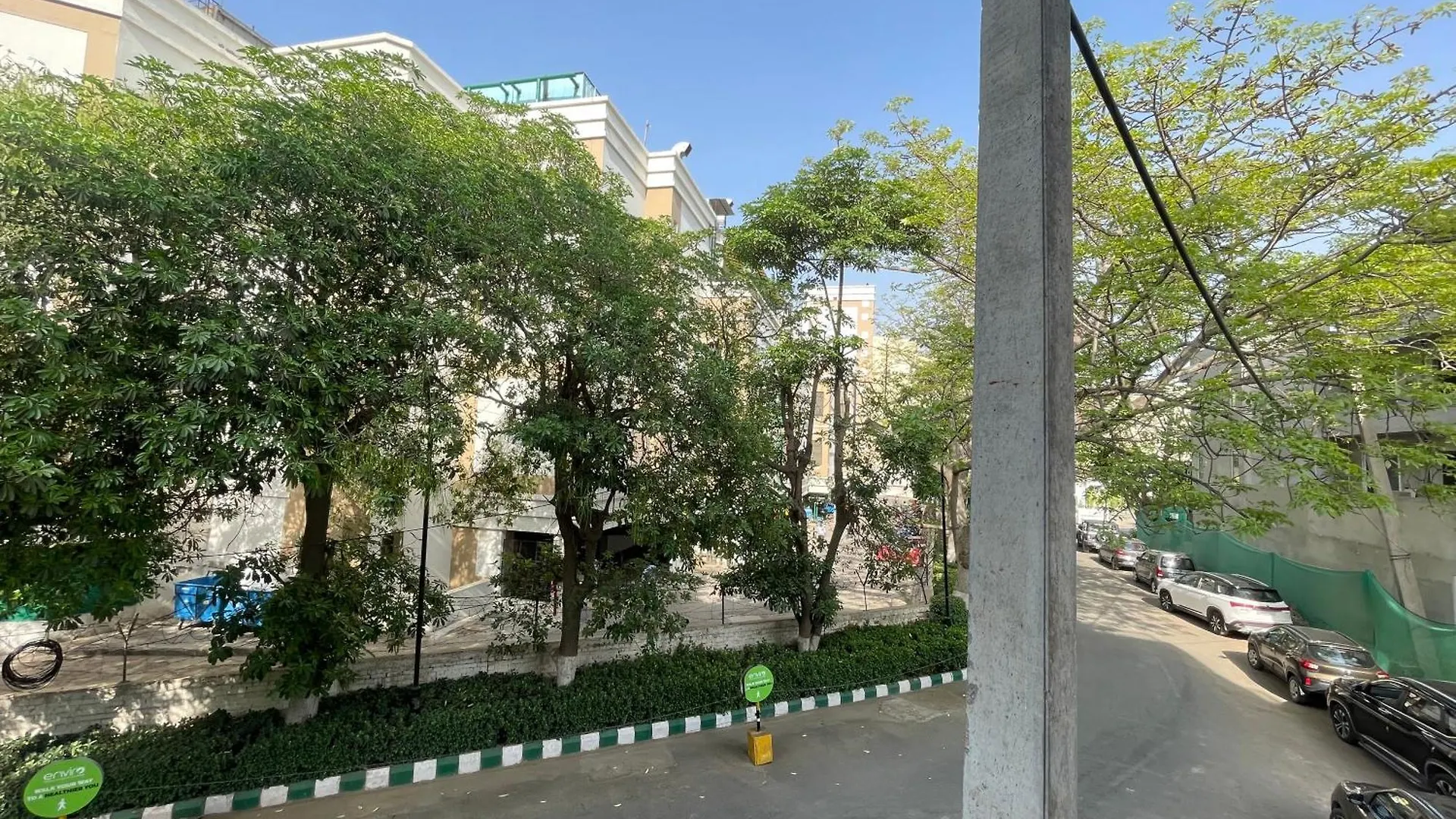 Bedchambers Serviced Apartments - Cyber City Gurgaon India
